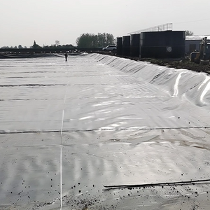 difference between HDPE liner and PVC liner.png